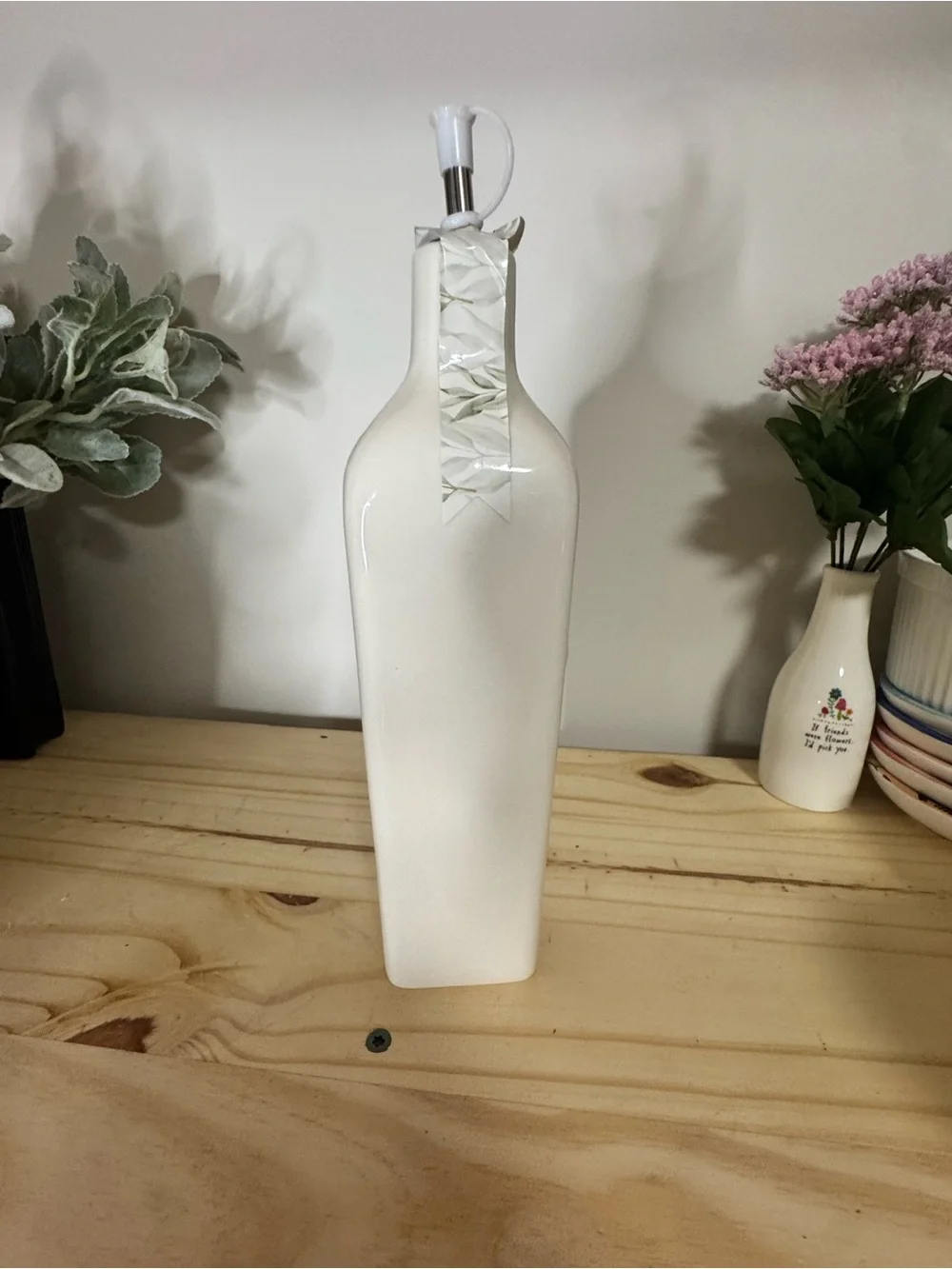 Ceramic Olive Oil Bottle with Pour Spout - White